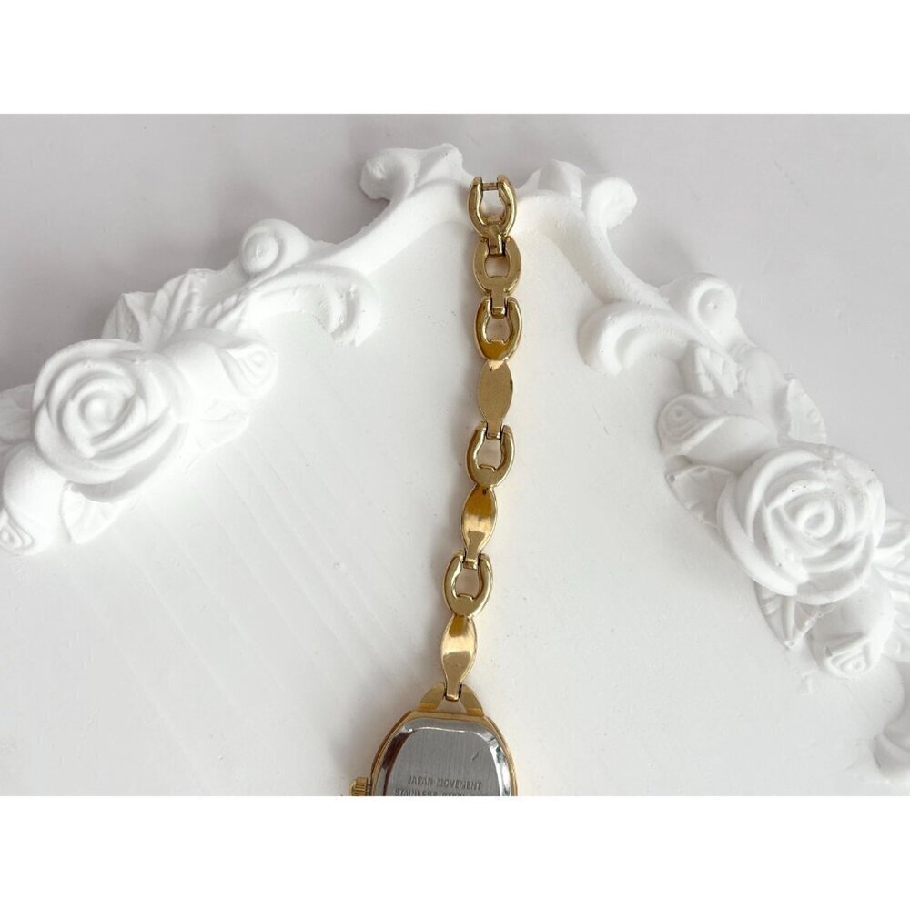Gold T Oval Bezeled Rhinestone Quartz Vintage Women's Wristwatch - 13mm - WORKS! - Picture 9 of 10